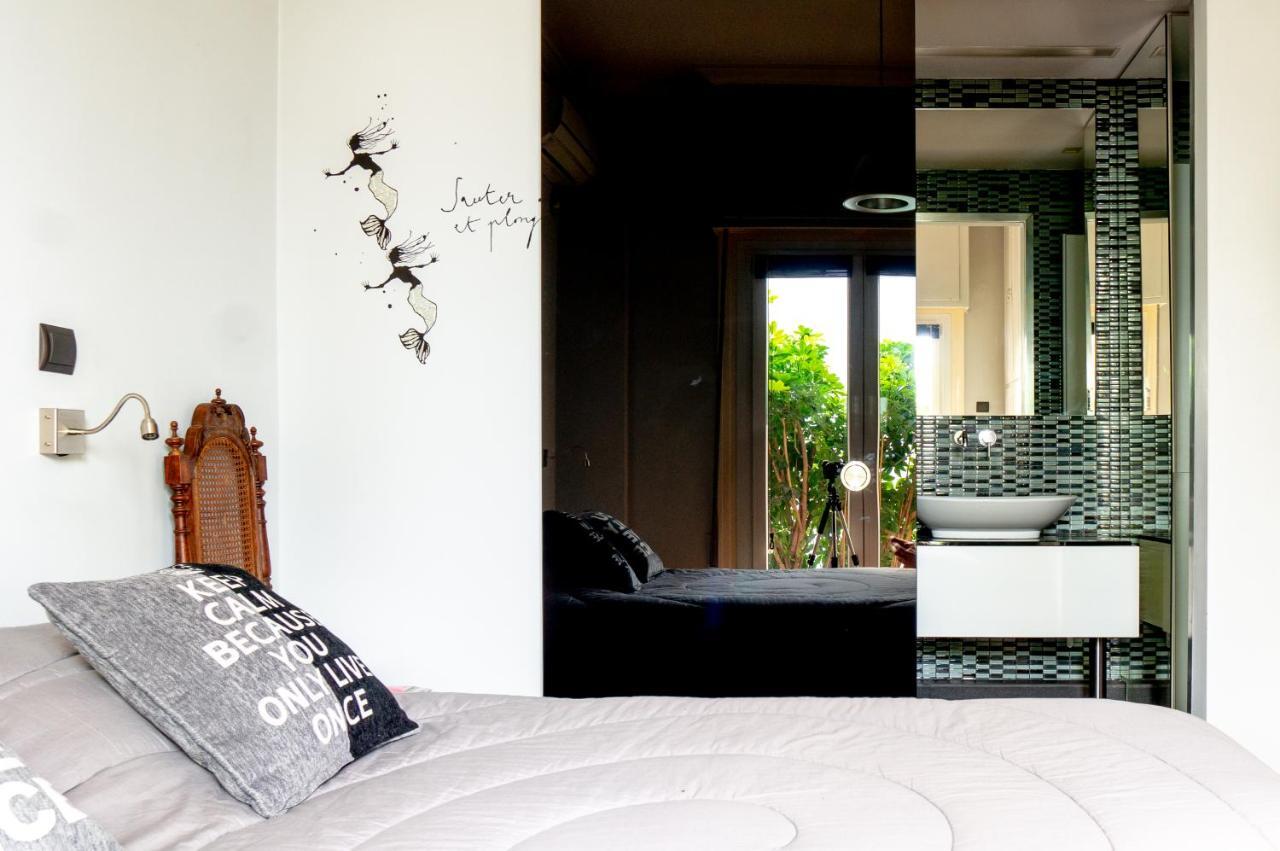 Ferienwohnung The Burton Luxury 1Br In Plaka, Athen Exterior foto